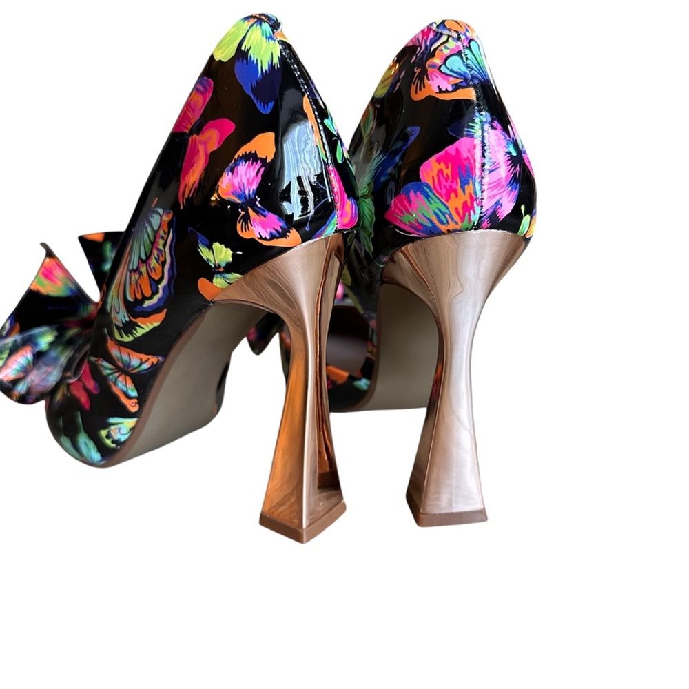 Betsey Johnson butterfly pumps